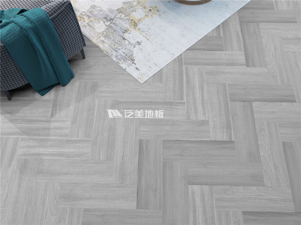 落腺豆TL9人字拼地板